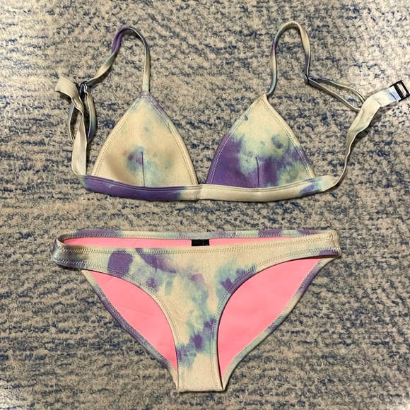 triangl swimwear Other - Triangl neoprene bikini set with bag